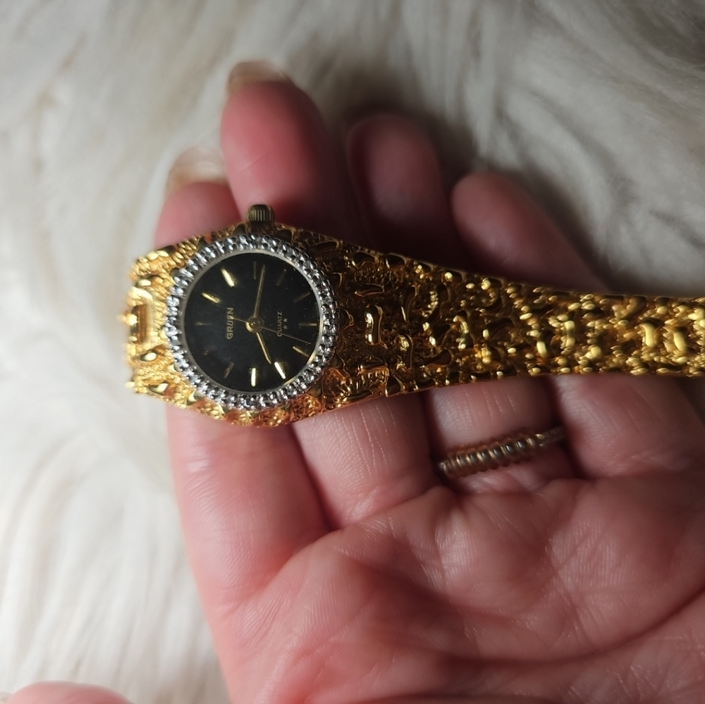 Gruen Woman's Watch - Picture 5 of 8